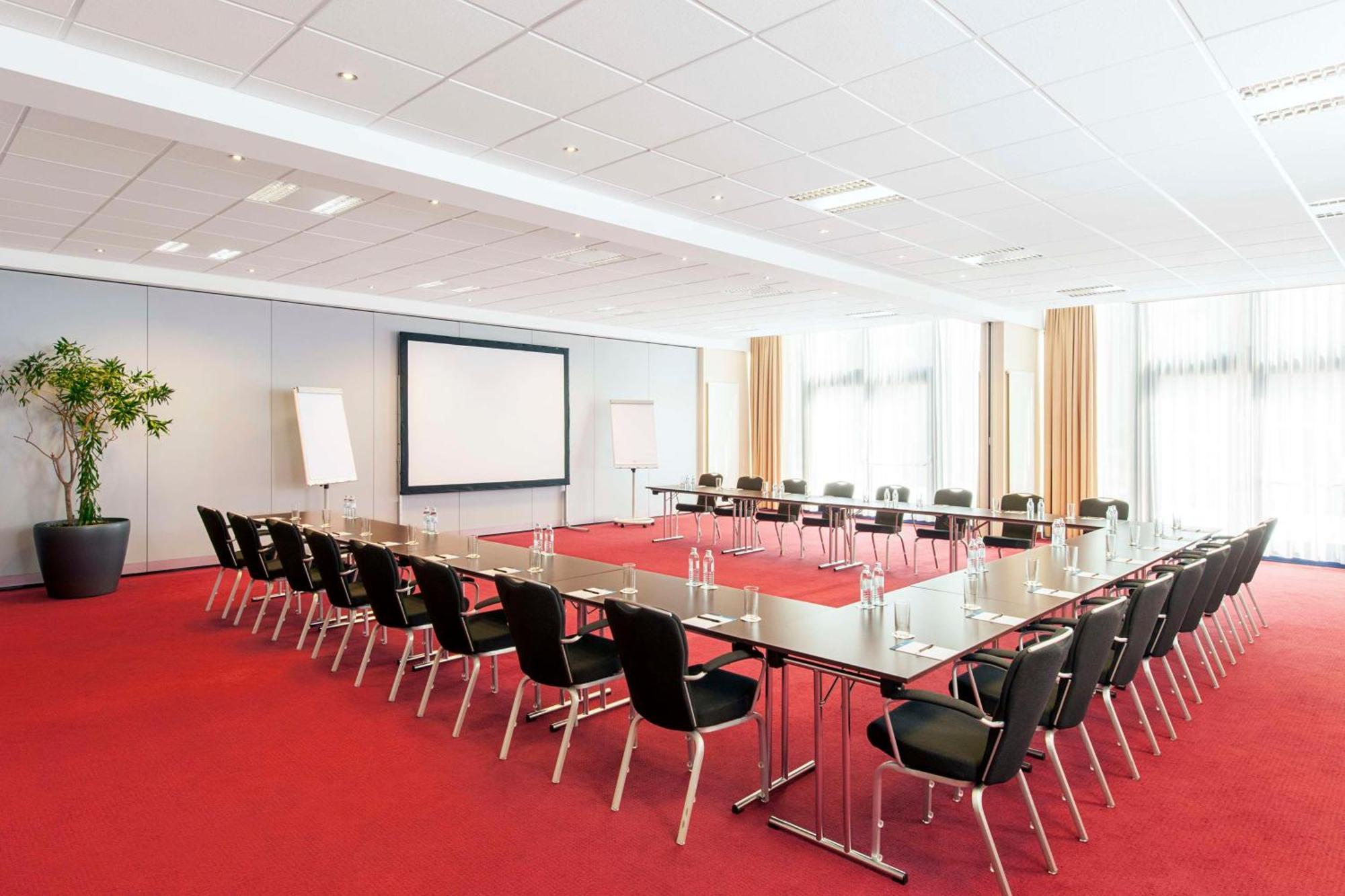 Nh Vienna Airport Conference Center Hotel Schwechat Ngoại thất bức ảnh Meeting room