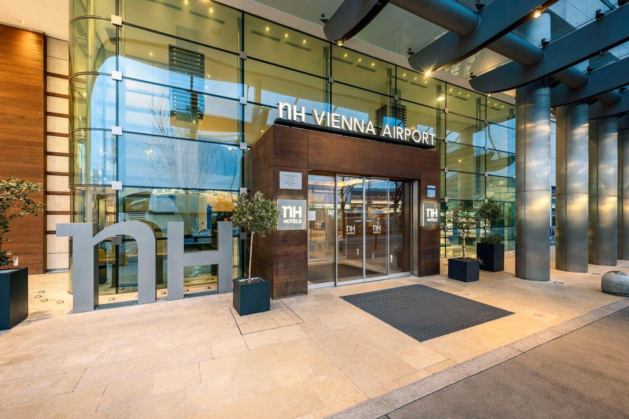 Nh Vienna Airport Conference Center Hotel Schwechat Ngoại thất bức ảnh NH Vienna Airport