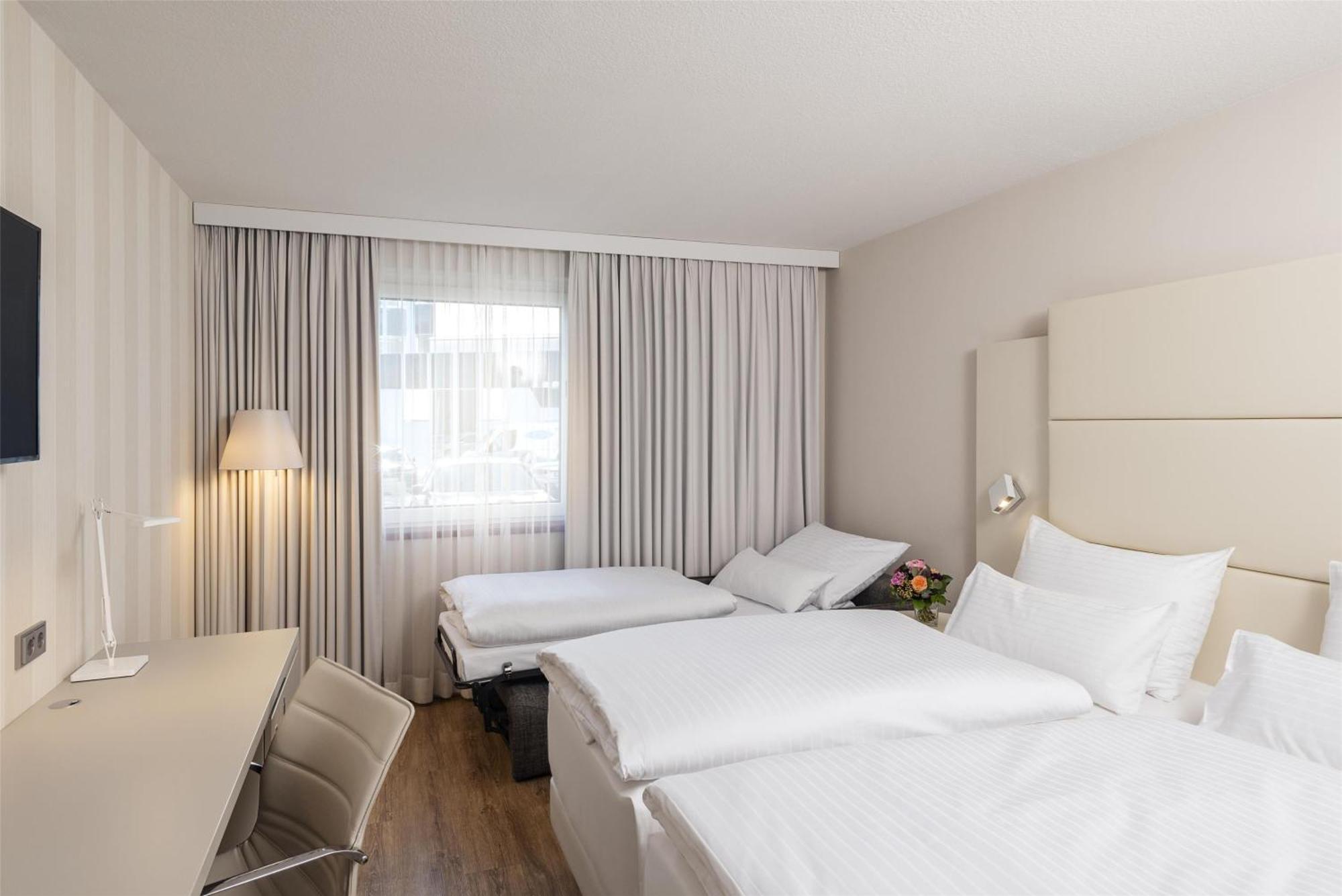 Nh Vienna Airport Conference Center Hotel Schwechat Ngoại thất bức ảnh