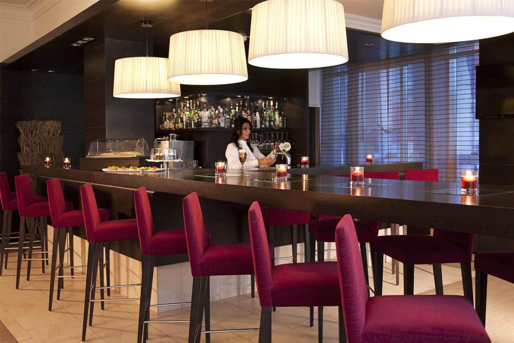 Nh Vienna Airport Conference Center Hotel Schwechat Ngoại thất bức ảnh